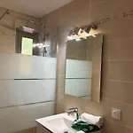 Saba Apartament *